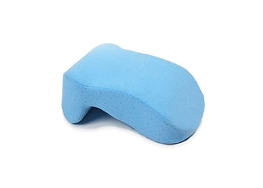 Προσαρμοσμένο μπλε μαξιλάρι αφρού μνήμης ύπνου μικρό για το λαιμό 32*23*12cm