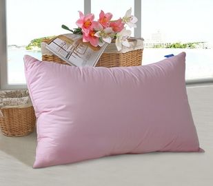 Ζωηρόχρωμη Microfiber μαξιλαριών ενθέτων διπλή πλήρωση ινών βελονιών χνουδωτή κοίλη για το σπίτι και το ξενοδοχείο